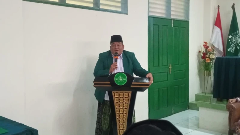 Katib Syuriyah PCNU KH Lukman Hakim Hamid dalam Konferensi Cabang (Konfercab) Pengurus Cabang Nahdlatul Ulama (PCNU) Kota Pengurus Cabang Kabupaten Blora di Pesantren Al-Hamid, Cipayung, Pengurus Cabang Kabupaten Blora, Ahad (14/06/2026). (foto: NU Online/Zehid)