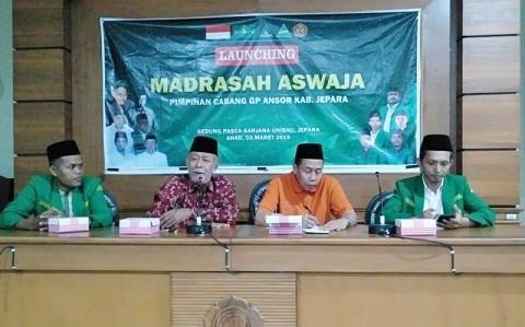 Peserta mengikuti agenda kaderisasi PCNU Pengurus Cabang Kabupaten Blora
